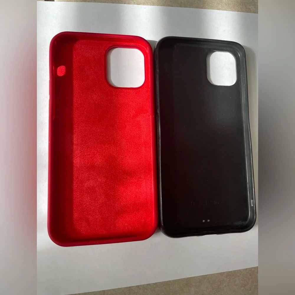 iphone 11 red heart and donald duck
